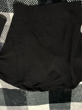 Dynamite Black Ribbed Knit Top